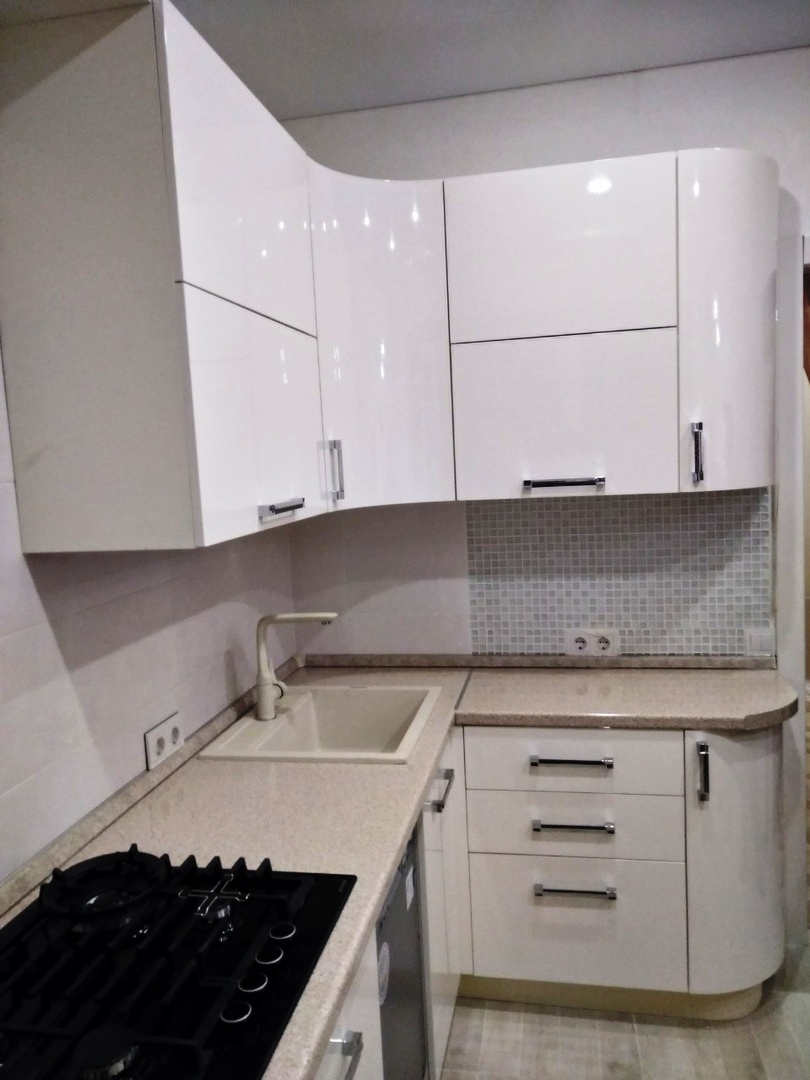 Белый кухонный гарнитур-Кухня МДФ в ПВХ «Модель 532»-фото3