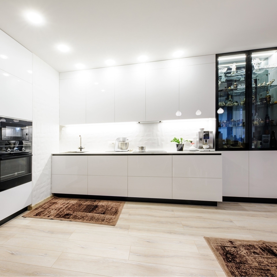 Белый кухонный гарнитур-Кухня МДФ в эмали «Модель 606»-фото1