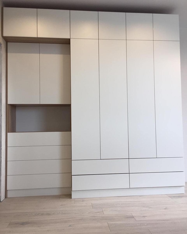 Распашные шкафы-Белый распашной шкаф «Модель 5»-фото2