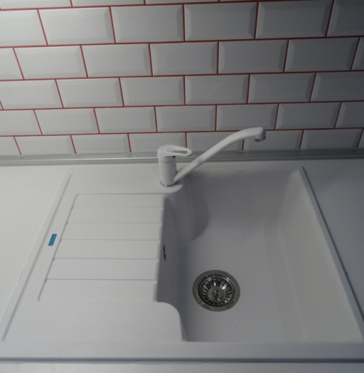 Белый кухонный гарнитур-Кухня из пластика «Модель 365»-фото8